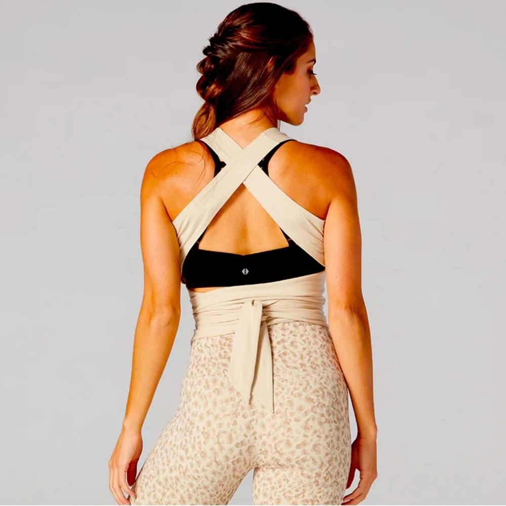 Tavi Active Sold @Neiman Marcus Latte Wrap Around Tank SzXS Criss Cross Back Tie